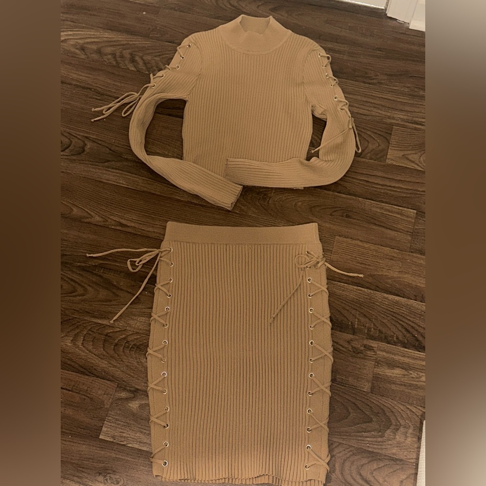 New Look Two-Piece Beautiful Tan Skirt Set